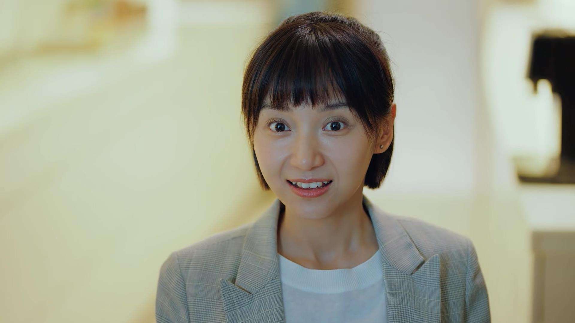 “高速超车:在弯道中破风前行的瞬间”,高速超车道行车规则